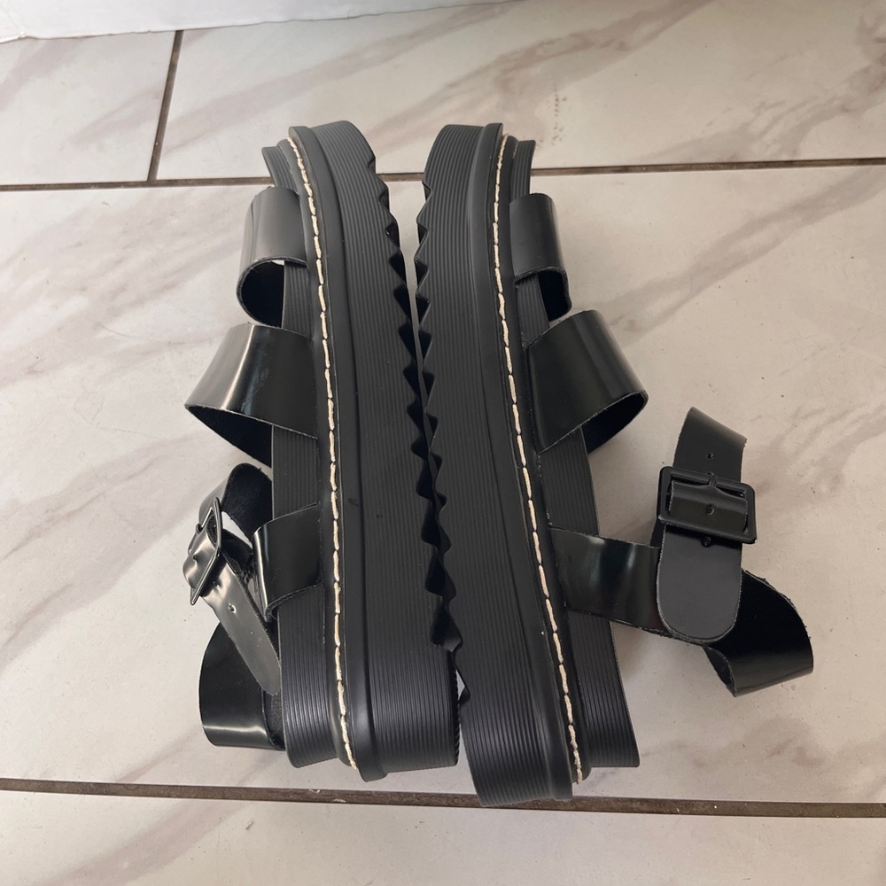 Madden Girl Daze Lug-Sole Sandals (USED) - Picture 9 of 11